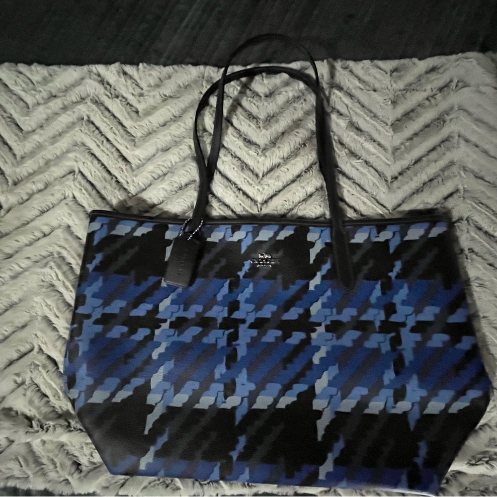 Coach Blue and Black Elegant Tote City Bag